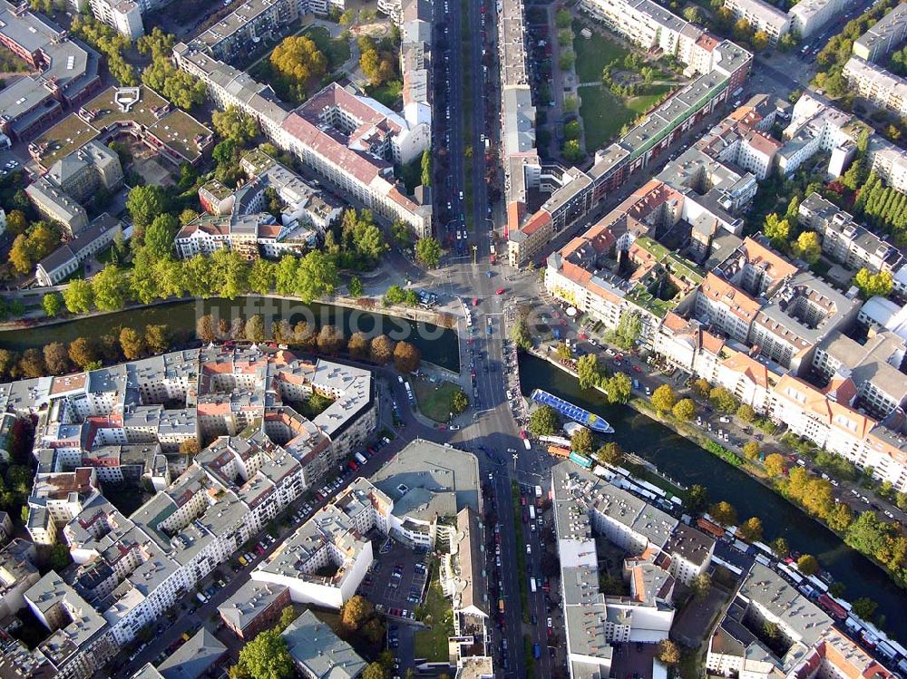 Luftbild Berlin-Kreuzberg - Kaufhaus Benitz in Berlin-Kreuzberg.