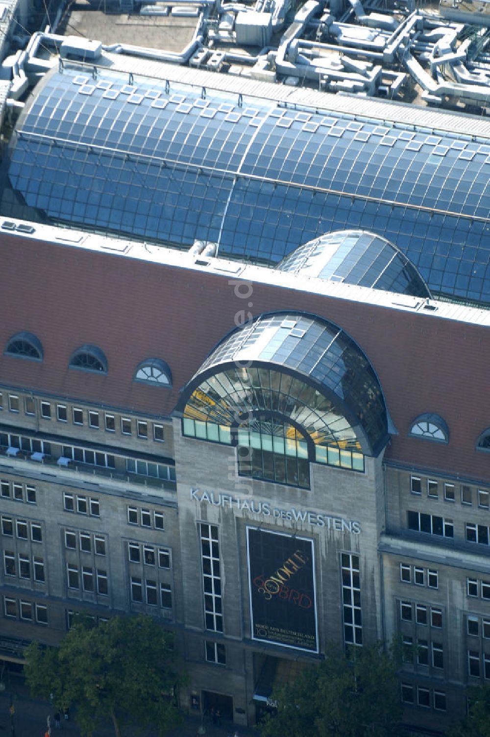 Berlin von oben - Kaufhaus des Westens am Wittenbergplatz in Berlin - Charlottenburg