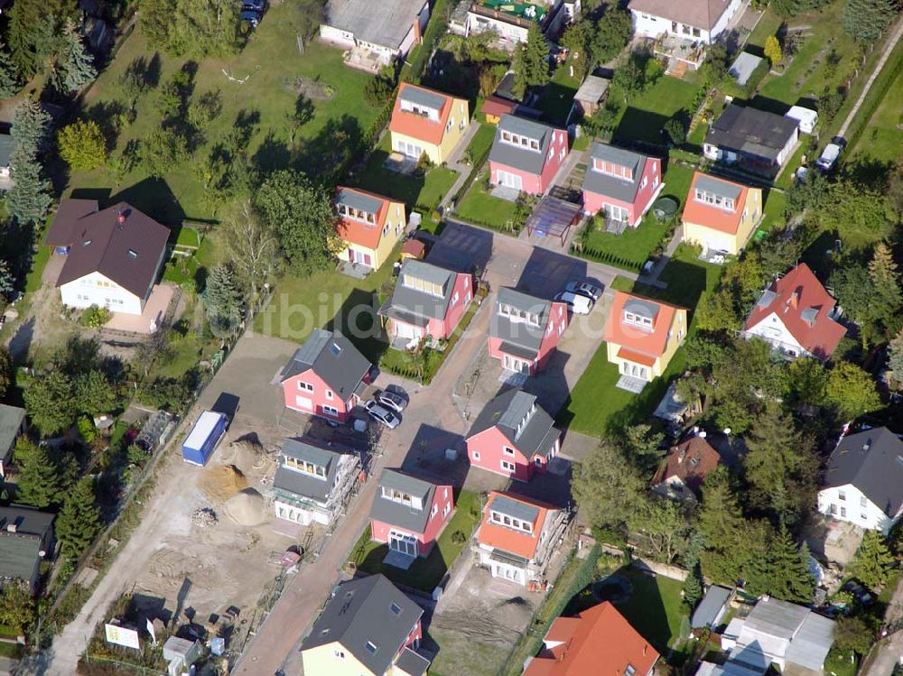 Luftbild Berlin-Kaulsdorf - Kaulsdorfer Garten der PREMIER-Deutschland GmbH Berlin-Kaulsdorf