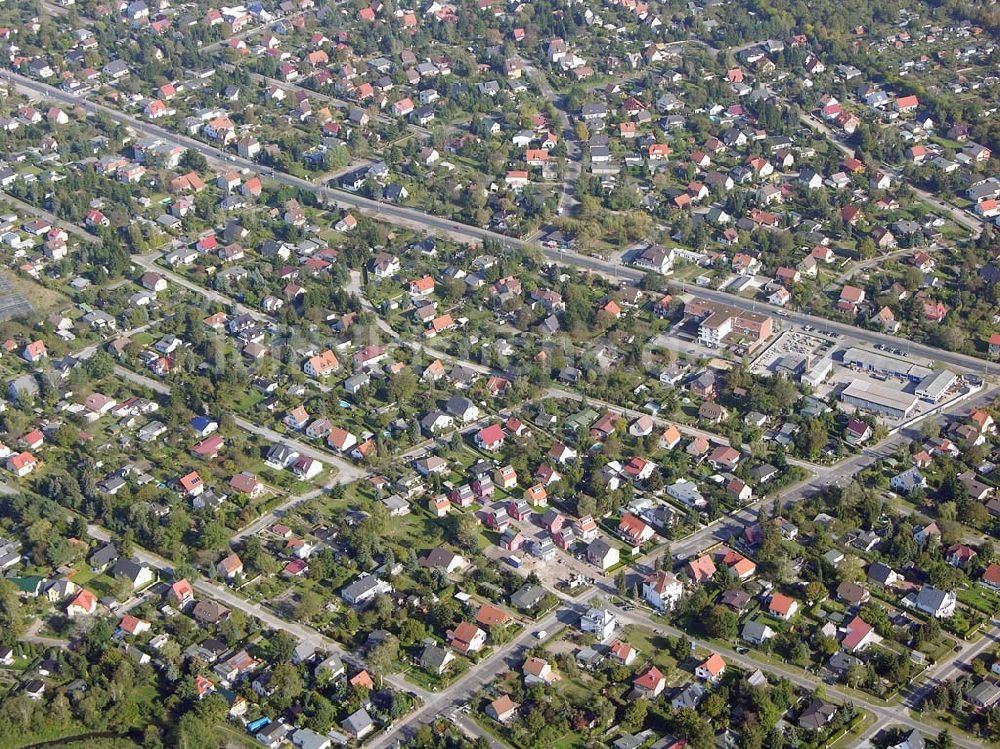 Berlin-Kaulsdorf von oben - Kaulsdorfer Garten der PREMIER-Deutschland GmbH Berlin-Kaulsdorf