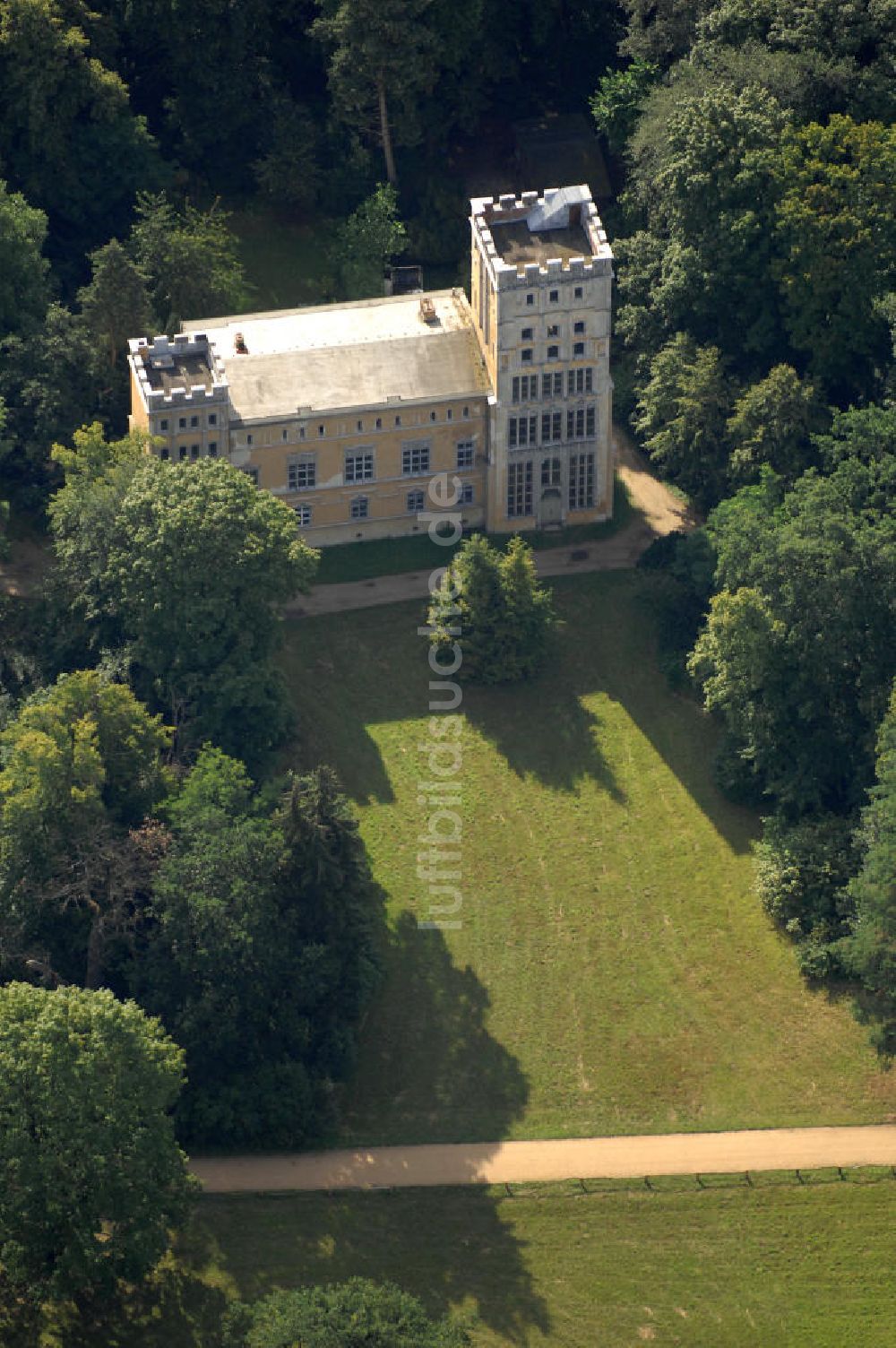 Berlin aus der Vogelperspektive: Kavaliershaus auf der Pfaueninsel