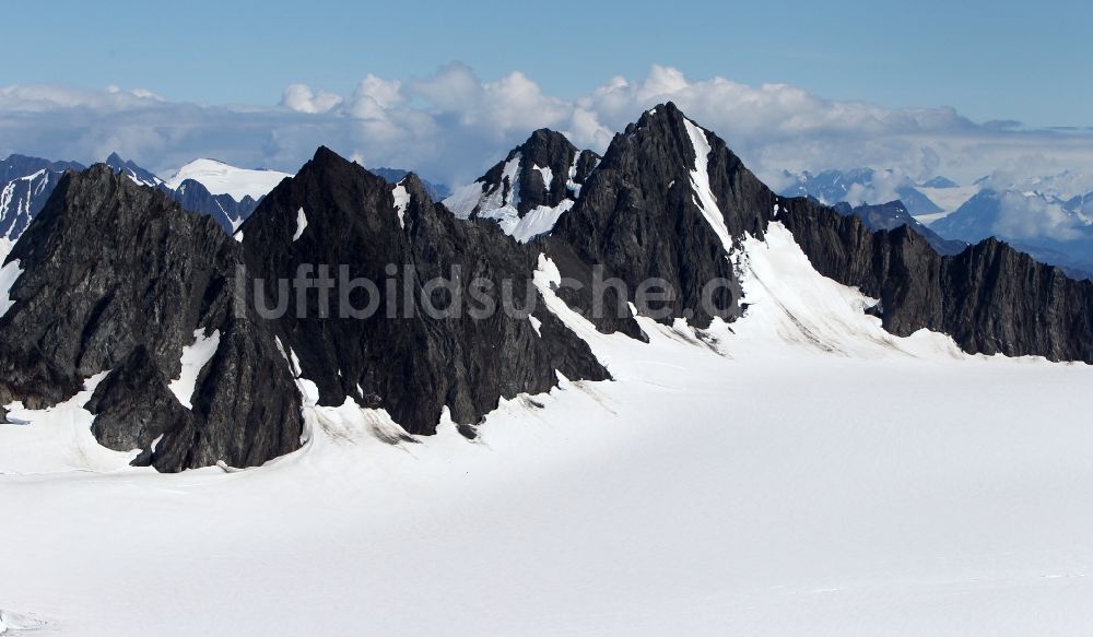 Kenai Fjords National Park aus der Vogelperspektive: Kenai-Fjords-Nationalpark auf der Kenai-Halbinsel in Alaska in den Vereinigten Staaten von Amerika USA