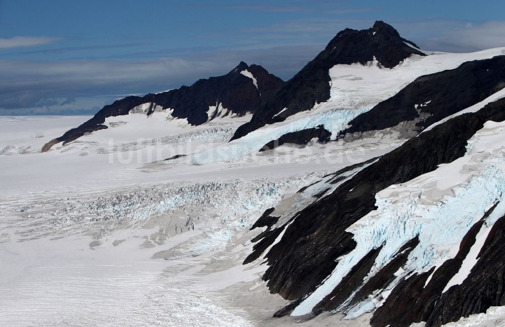 Kenai Fjords National Park aus der Vogelperspektive: Kenai-Fjords-Nationalpark auf der Kenai-Halbinsel in Alaska in den Vereinigten Staaten von Amerika USA