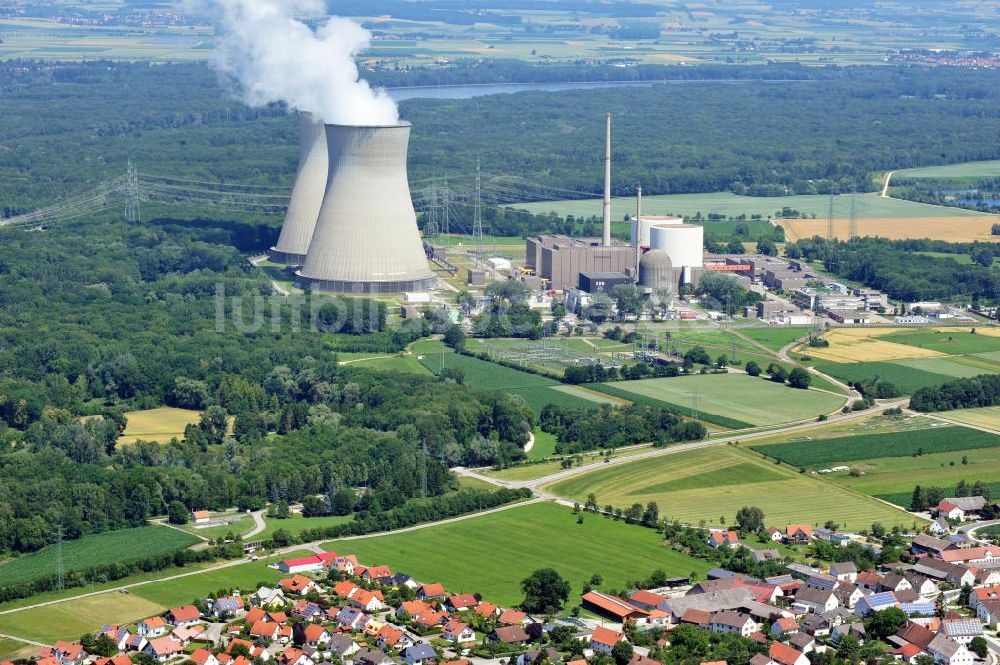 Gundremmingen von oben - Kernkraftwerk Gundremmingen / Bayern