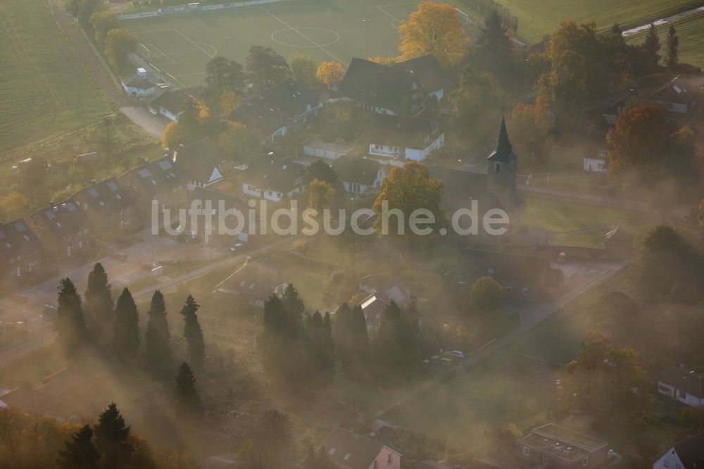 Luftaufnahme Kettwig - Kettwig im Ruhrtal im Gegenlicht kurz nach Sonnenaufgang im Bundesland Nordrhein-Westfalen