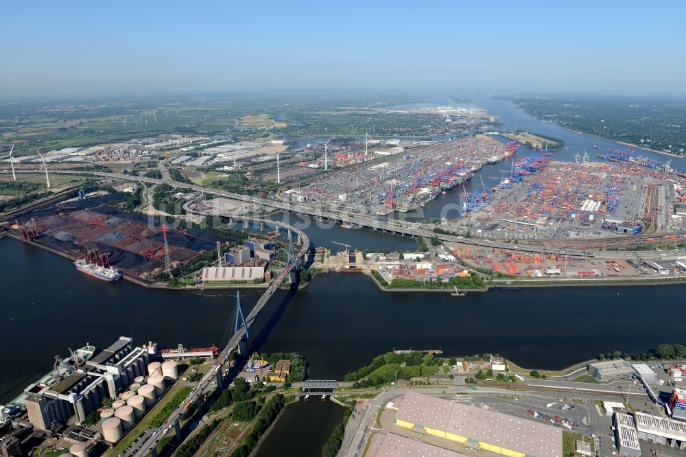 Hamburg von oben - Köhlbrandbrücke über dem Rugenberger Hafen in Hamburg-Mitte / Waltershof