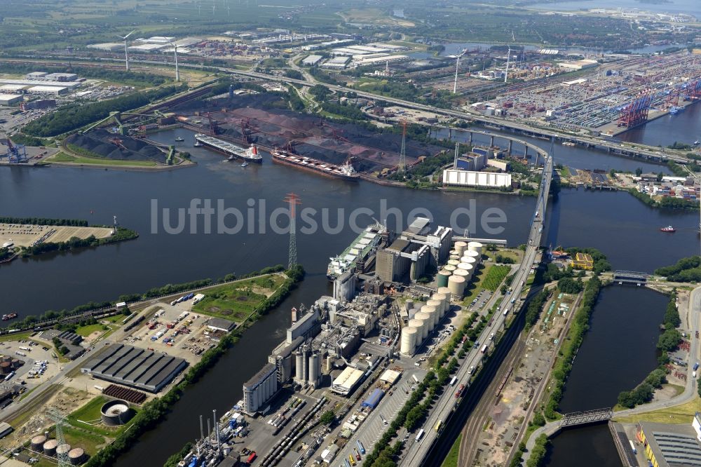 Luftbild Hamburg - Köhlbrandbrücke über dem Rugenberger Hafen in Hamburg-Mitte / Waltershof