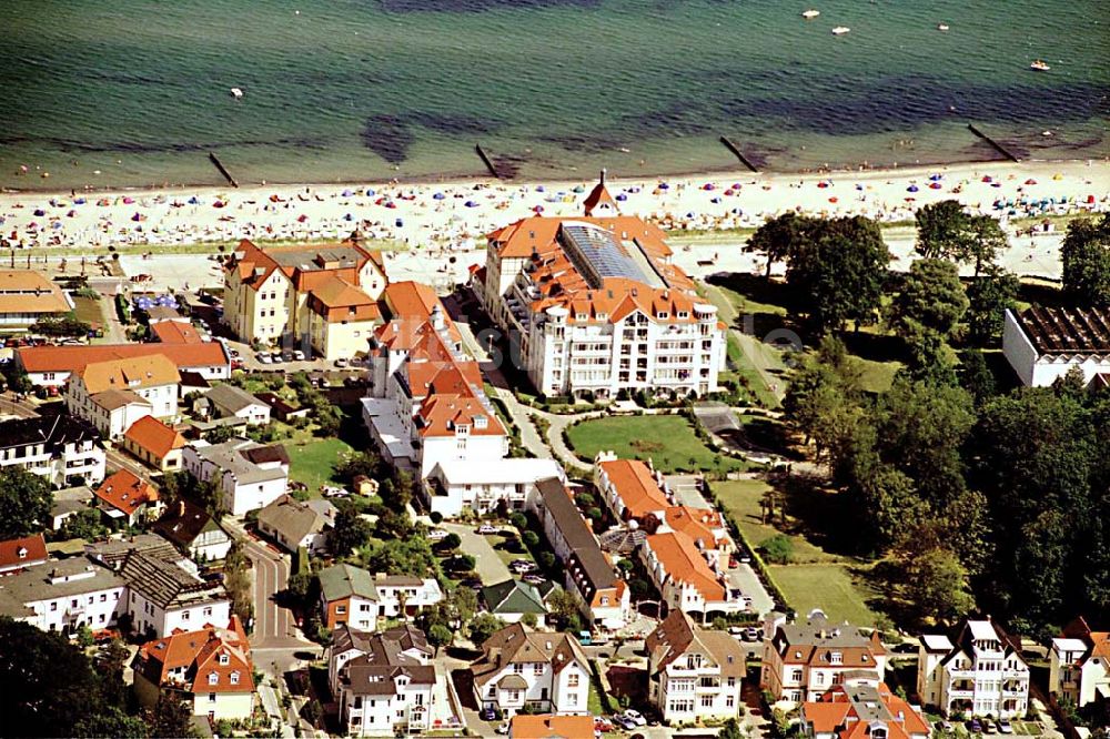 Kühlungsborn / Mecklenburg Vorpommern von oben - Kühlungsborn in Mecklenburg Vorpommern Hotelneubaukomplex Appartemnethaus Meeresblick Ostseeallee 45 18225 Ostseebad Kühlingsborn KONTAKT: Karin & Peter Kreye Kirchhofstr