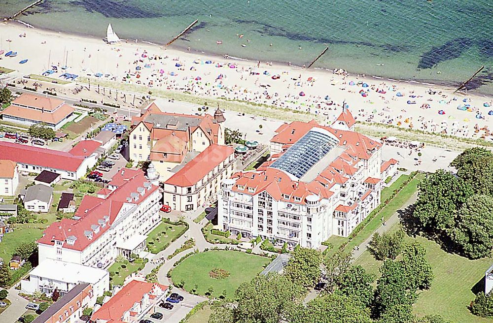 Luftbild Kühlungsborn / Mecklenburg Vorpommern - Kühlungsborn in Mecklenburg Vorpommern Hotelneubaukomplex Appartemnethaus Meeresblick Ostseeallee 45 18225 Ostseebad Kühlingsborn KONTAKT: Karin & Peter Kreye Kirchhofstr