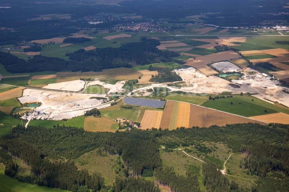 Gauting von oben - Kies- Tagebau - Kieswerk Unterbrunn Balthasar Trinkl KG in Gauting im Bundesland Bayern, Deutschland