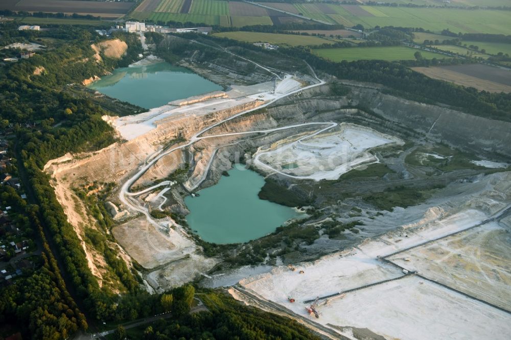 Lägerdorf von oben - Kies- Tagebau in Lägerdorf im Bundesland Schleswig-Holstein