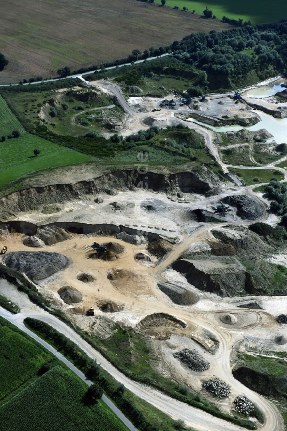 Oeversee von oben - Kies- Tagebau in Oeversee im Bundesland Schleswig-Holstein