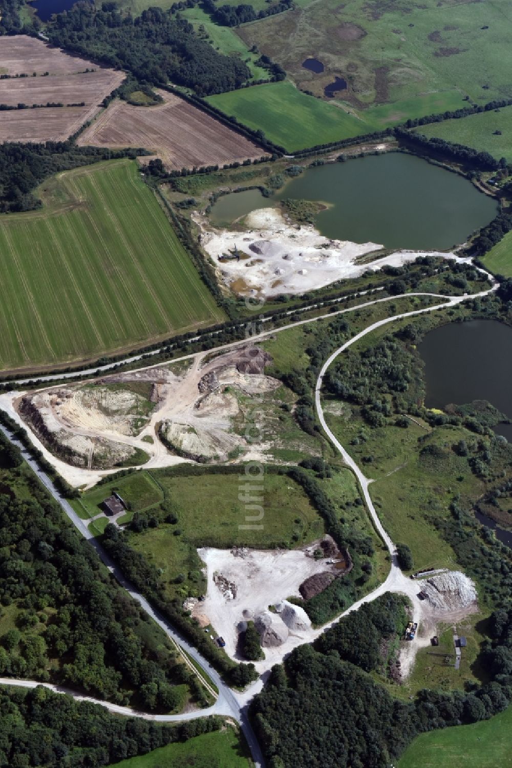 Luftaufnahme Oeversee - Kies- Tagebau in Oeversee im Bundesland Schleswig-Holstein