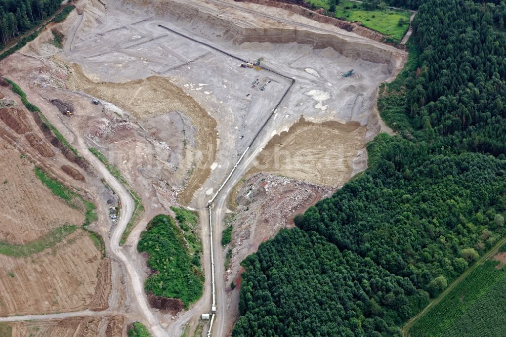 Luftaufnahme Planegg - Kies- Tagebau in Planegg im Bundesland Bayern, Deutschland