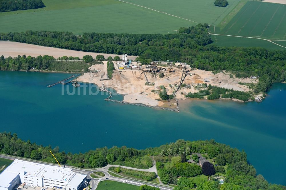 Luftaufnahme Pulheim - Kies- Tagebau Rheinische Kieswerke Eßer GmbH & Co.KG in Pulheim im Bundesland Nordrhein-Westfalen, Deutschland