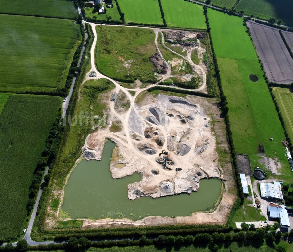 Luftaufnahme Oeversee - Kies- Tagebau am Sankelmarker See in Oeversee im Bundesland Schleswig-Holstein