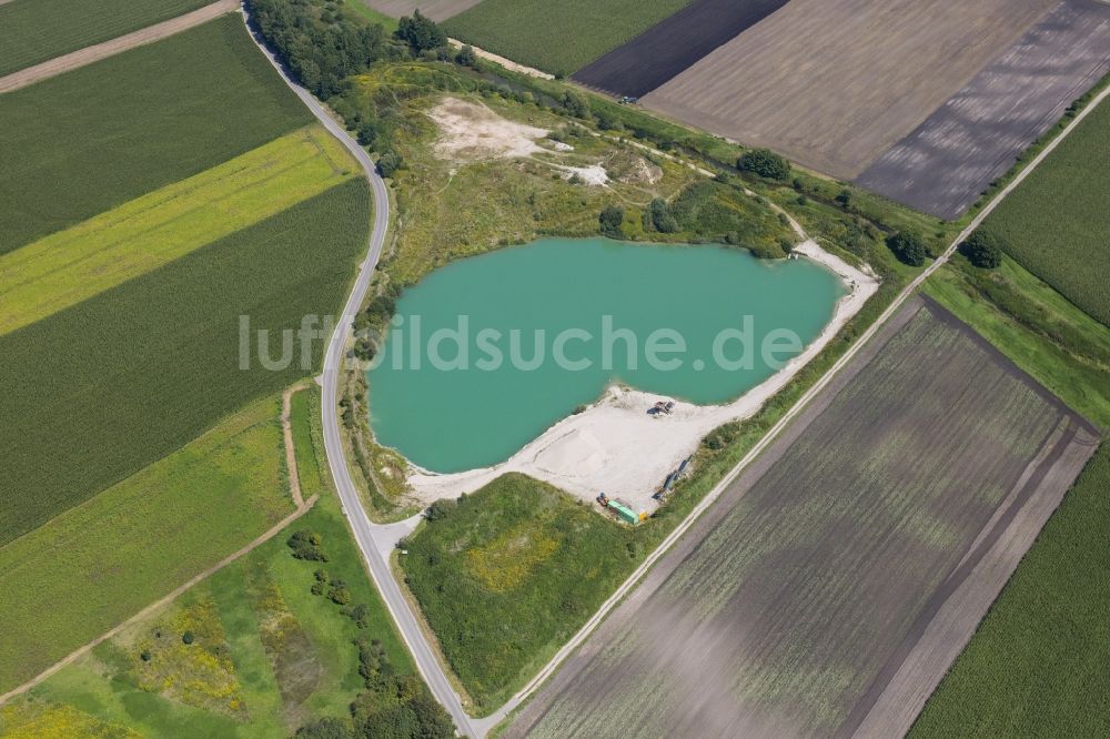 Eitting aus der Vogelperspektive: Kieswerk in Eitting bei Freising im Bundesland Bayern, Deutschland