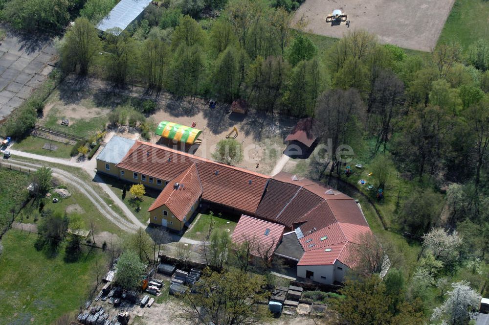 WERNEUCHEN von oben - Kindergarten Sonnenschein in Werneuchen