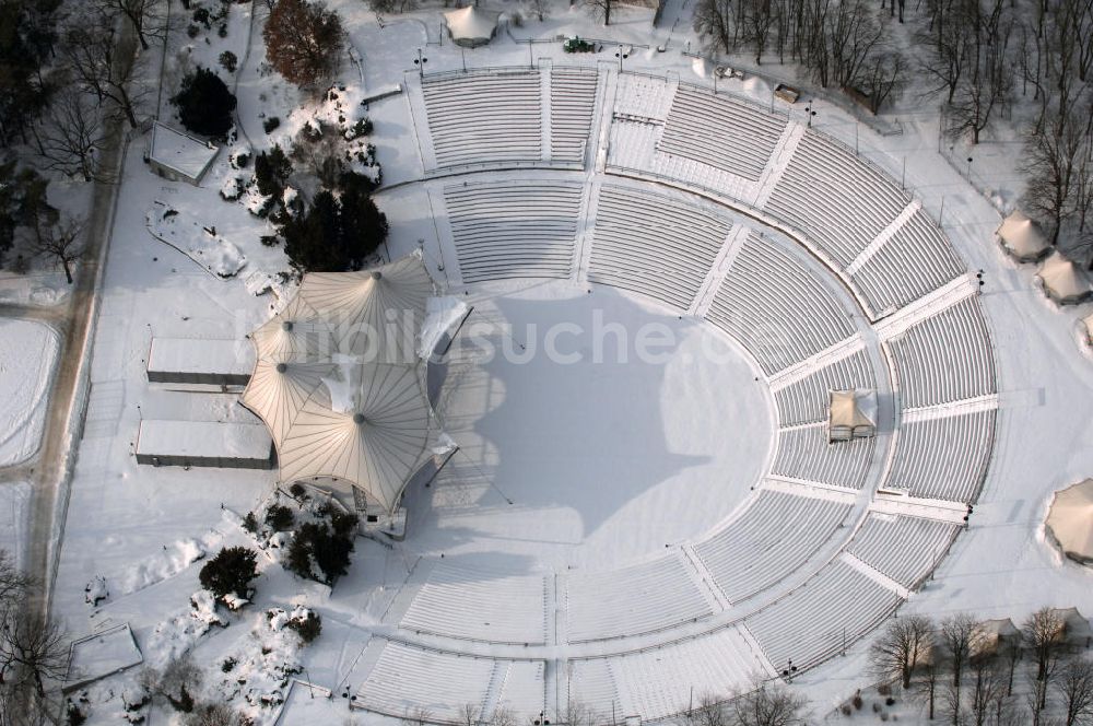 Berlin aus der Vogelperspektive: Kindl-Bühne / stage in Berlin-Köpenick im Winter