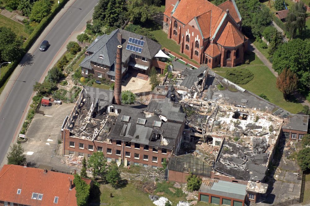 Wieren aus der Vogelperspektive: Kirche und Abrissarbeiten Wieren