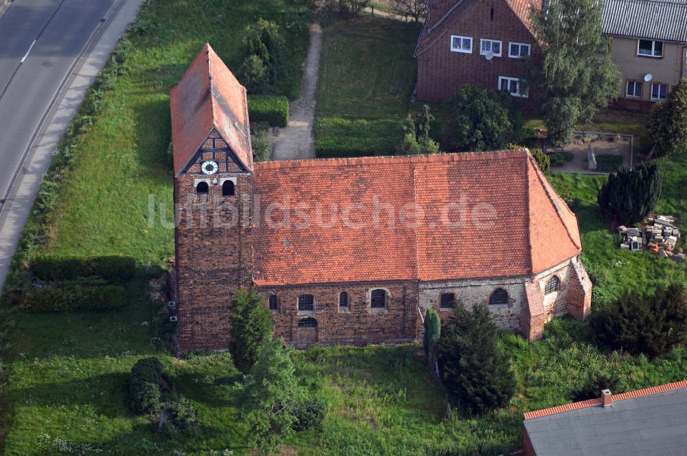 Luftaufnahme Fischbeck - Kirche von Fischbeck