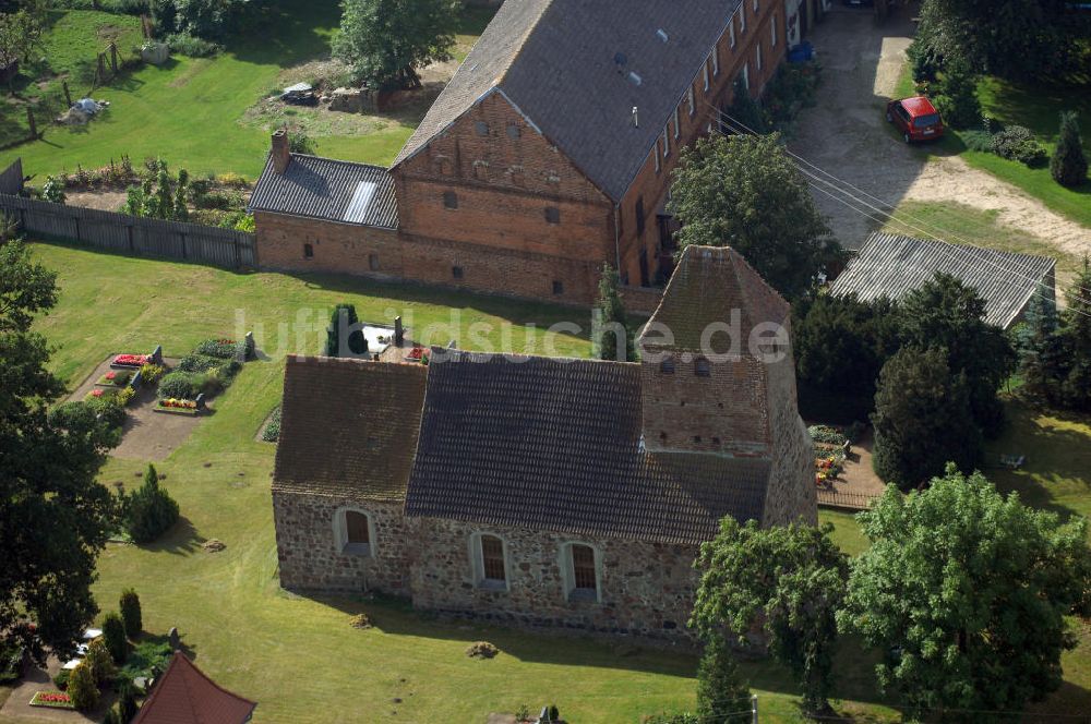 Klein Engersen von oben - Kirche in Klein Engersen