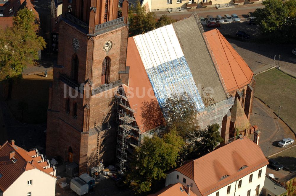 Rathenow von oben - Kirche St. Marien-Andreas in Rathenow