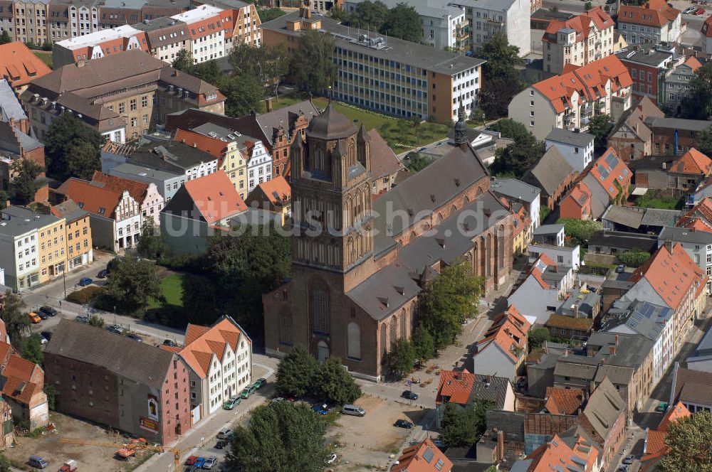 STRALSUND von oben - Kirche St. Nikolai in der Hansestadt Stralsund