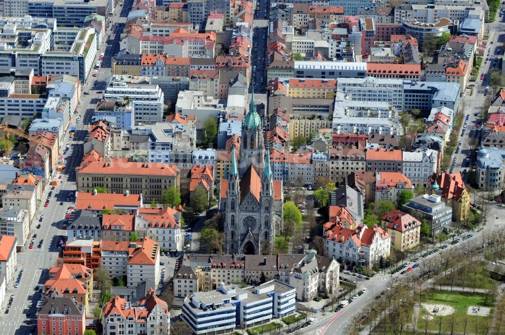 München aus der Vogelperspektive: Kirche Sankt Paul in München im Bundesland Bayern