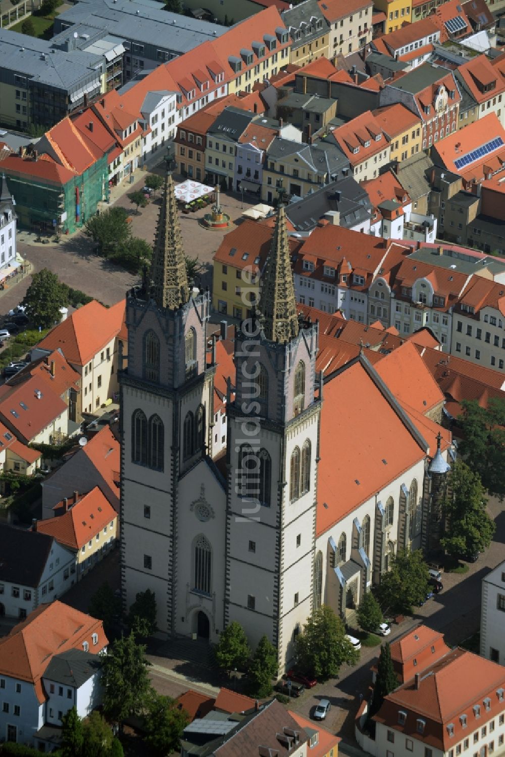 Luftaufnahme Oschatz - Kirchengebäude der St. Aegidien in Oschatz im Bundesland Sachsen