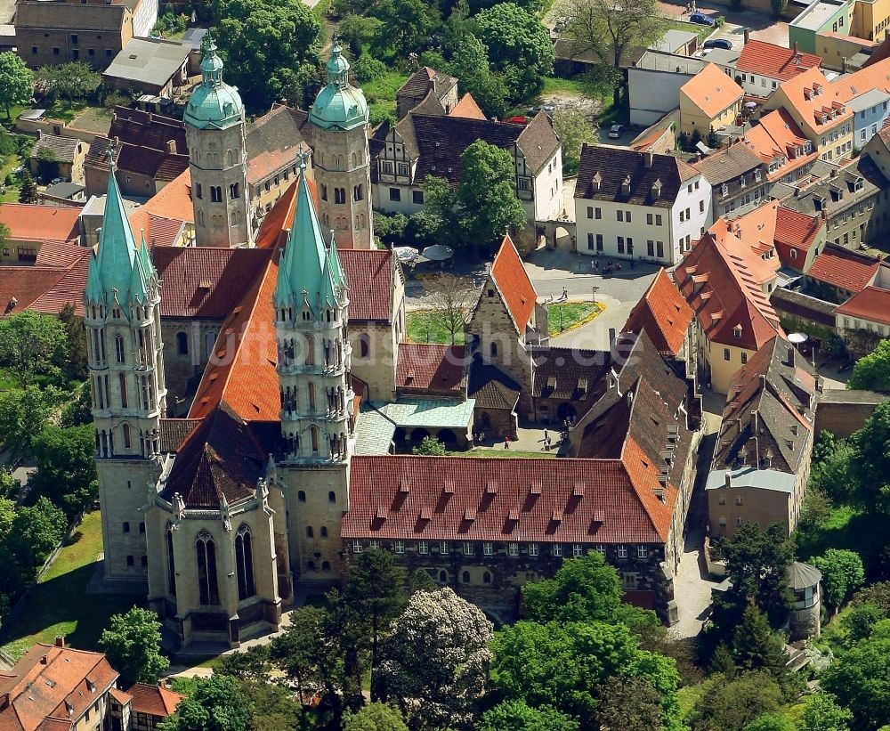 Luftbild Naumburg (Saale) - Kirchengebäude des Domes in der Altstadt in Naumburg (Saale) im Bundesland Sachsen-Anhalt, Deutschland