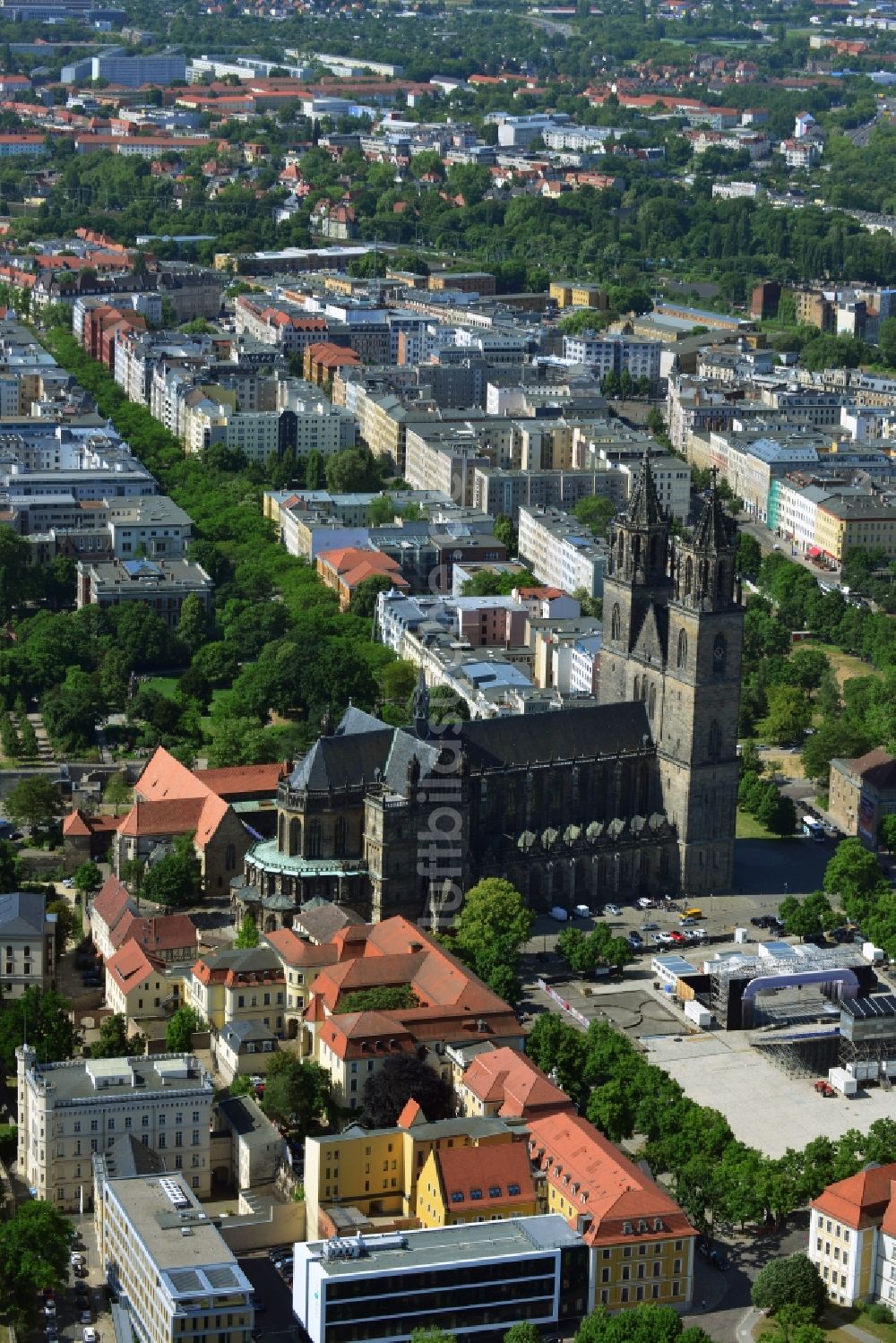 Luftbild Magdeburg - Kirchengebäude des Domes in Magdeburg im Bundesland Sachsen-Anhalt