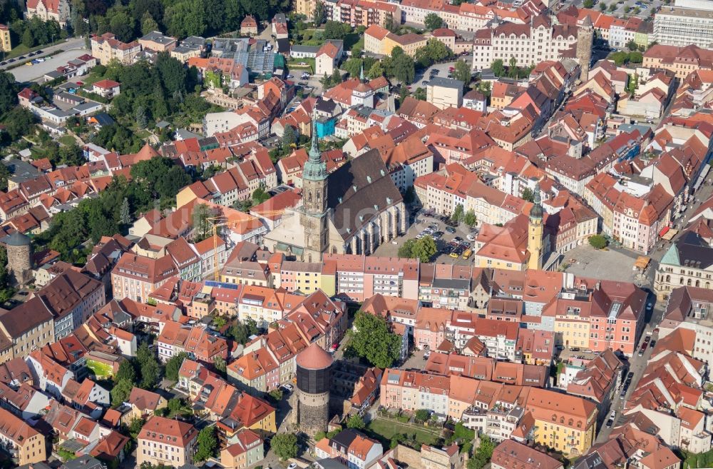 Luftbild Bautzen - Kirchengebäude des Domes St. Petri in der Altstadt in Bautzen im Bundesland Sachsen, Deutschland