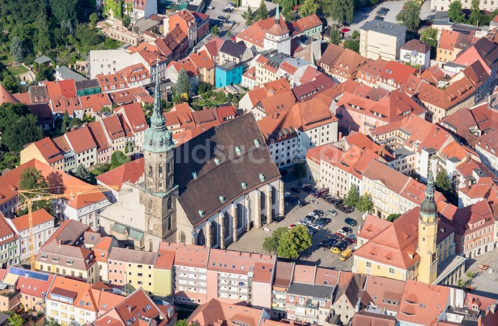 Luftaufnahme Bautzen - Kirchengebäude des Domes St. Petri in der Altstadt in Bautzen im Bundesland Sachsen, Deutschland