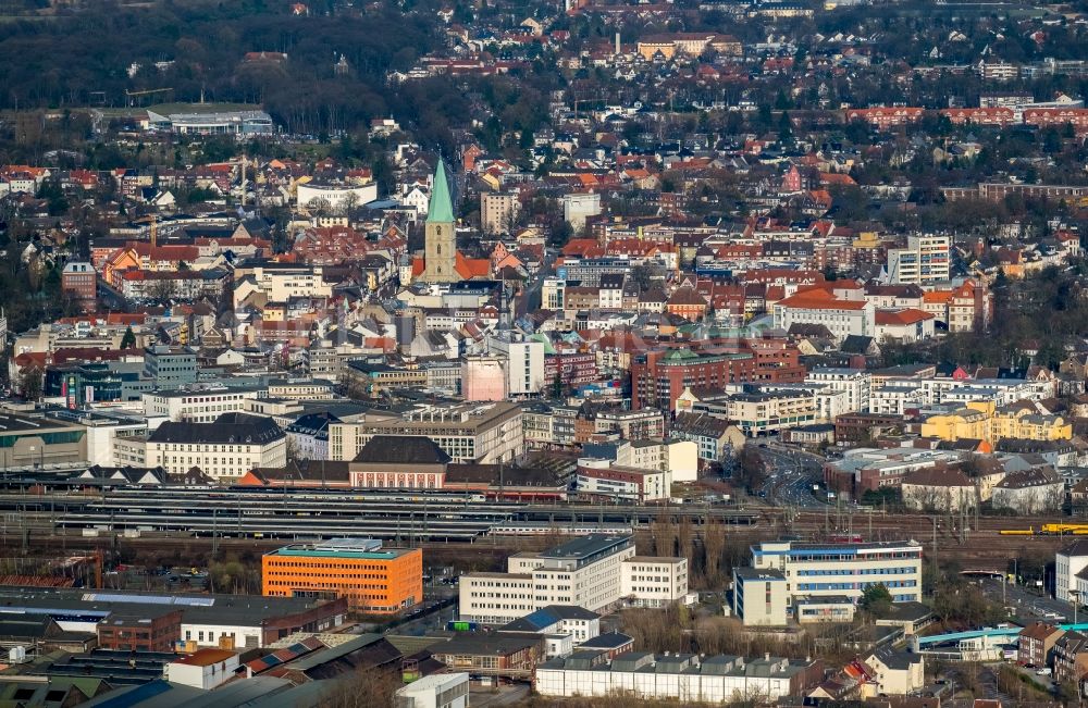 Hamm von oben - Kirchengebäude der evangelische Pauluskirche in Hamm im Bundesland Nordrhein-Westfalen