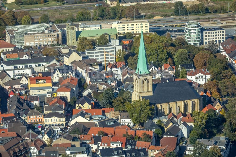 Luftaufnahme Unna - Kirchengebäude der Evangelische Stadtkirche in Unna im Bundesland Nordrhein-Westfalen, Deutschland