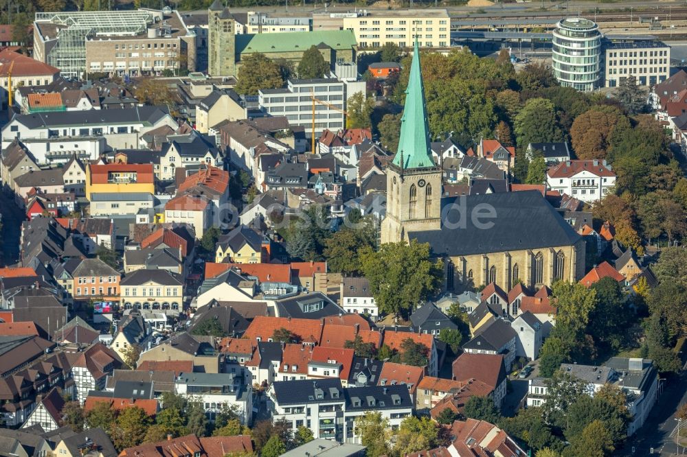 Unna aus der Vogelperspektive: Kirchengebäude der Evangelische Stadtkirche in Unna im Bundesland Nordrhein-Westfalen, Deutschland