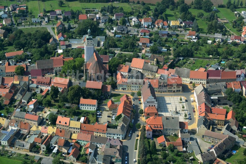 Luftaufnahme Bad Schmiedeberg - Kirchengebäude der Evangelischen Kirche in Bad Schmiedeberg im Bundesland Sachsen-Anhalt