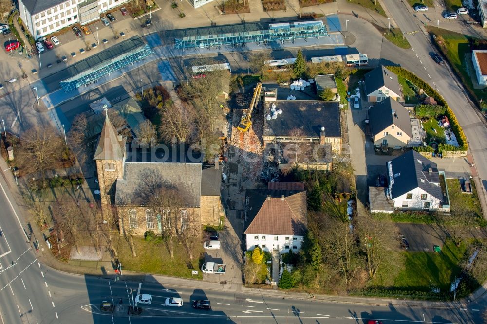 Luftaufnahme Hasslinghausen - Kirchengebäude der Ev.Kirche in Hasslinghausen im Bundesland Nordrhein-Westfalen