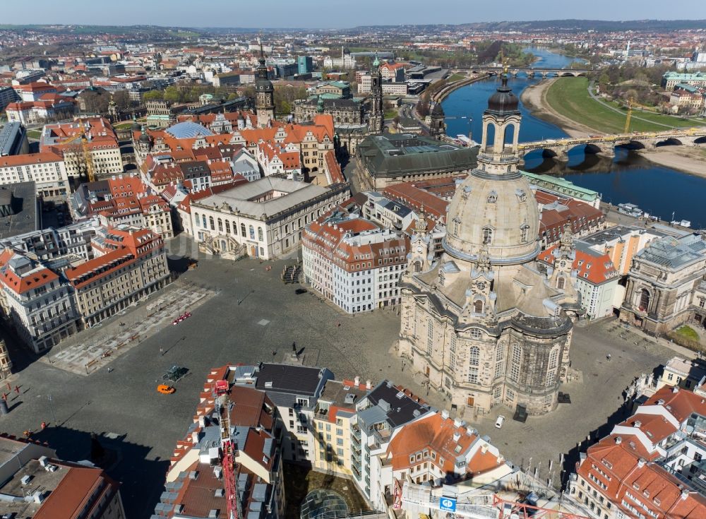 Luftaufnahme Dresden - Kirchengebäude Frauenkirche Dresden in Dresden im Bundesland Sachsen, Deutschland