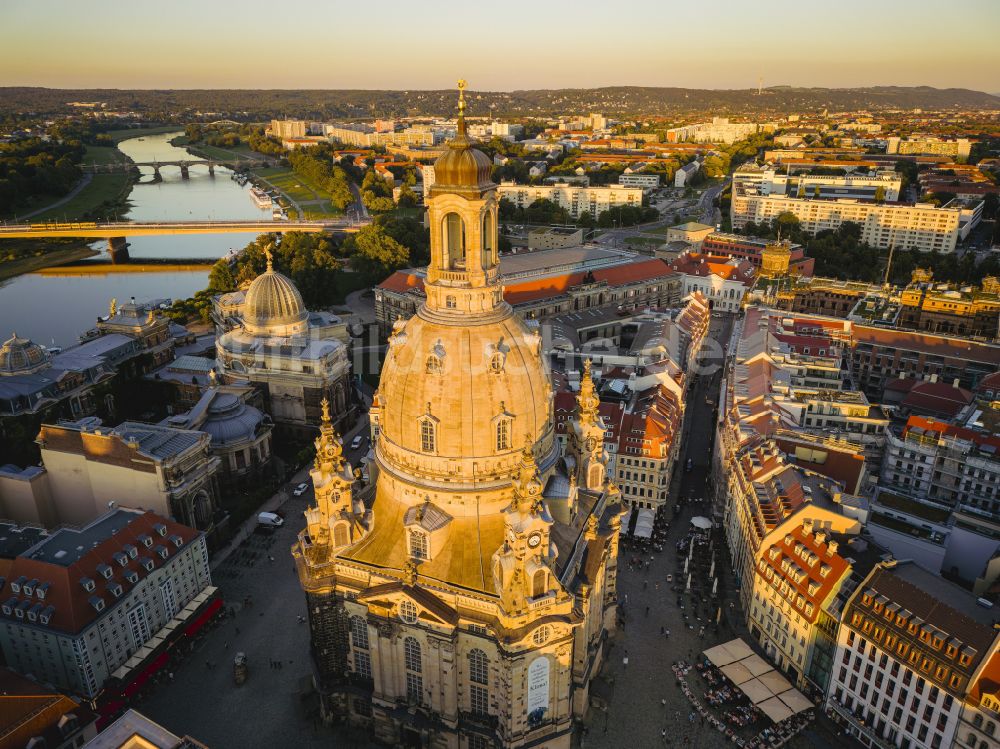 Luftbild Dresden - Kirchengebäude Frauenkirche Dresden in Dresden im Bundesland Sachsen, Deutschland