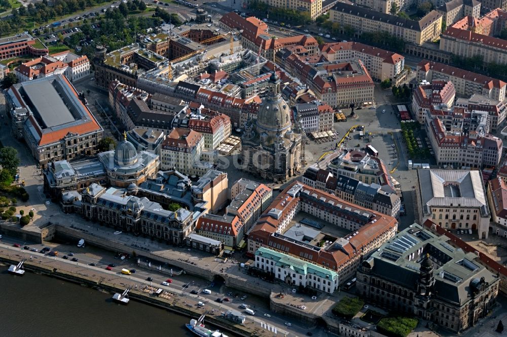 Dresden aus der Vogelperspektive: Kirchengebäude Frauenkirche in Dresden im Bundesland Sachsen, Deutschland