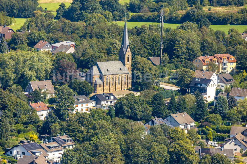 Gevelsberg von oben - Kirchengebäude in Gevelsberg im Bundesland Nordrhein-Westfalen - NRW, Deutschland