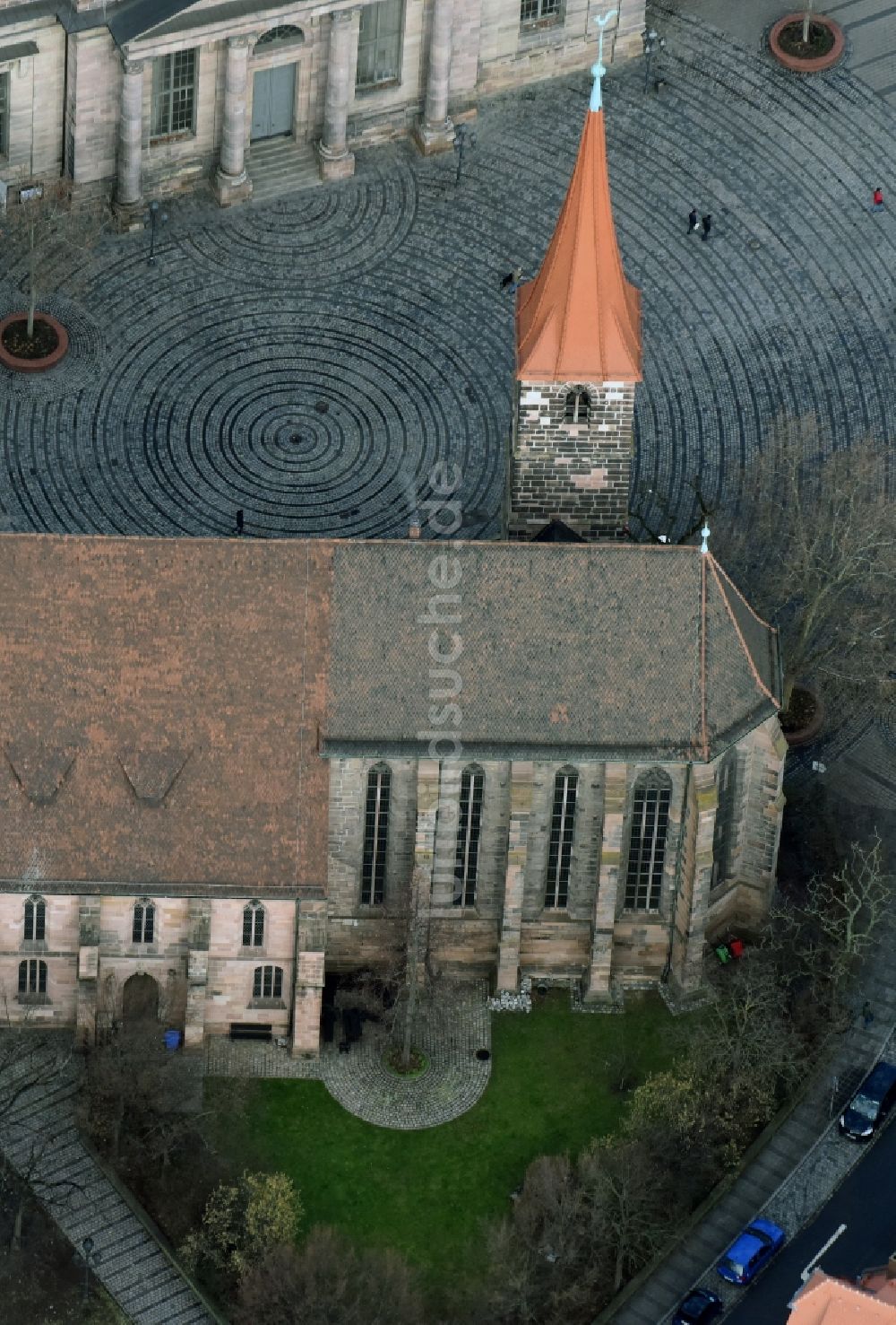 Nürnberg aus der Vogelperspektive: Kirchengebäude St. Jakob - Jakobskirche in Nürnberg im Bundesland Bayern, Deutschland