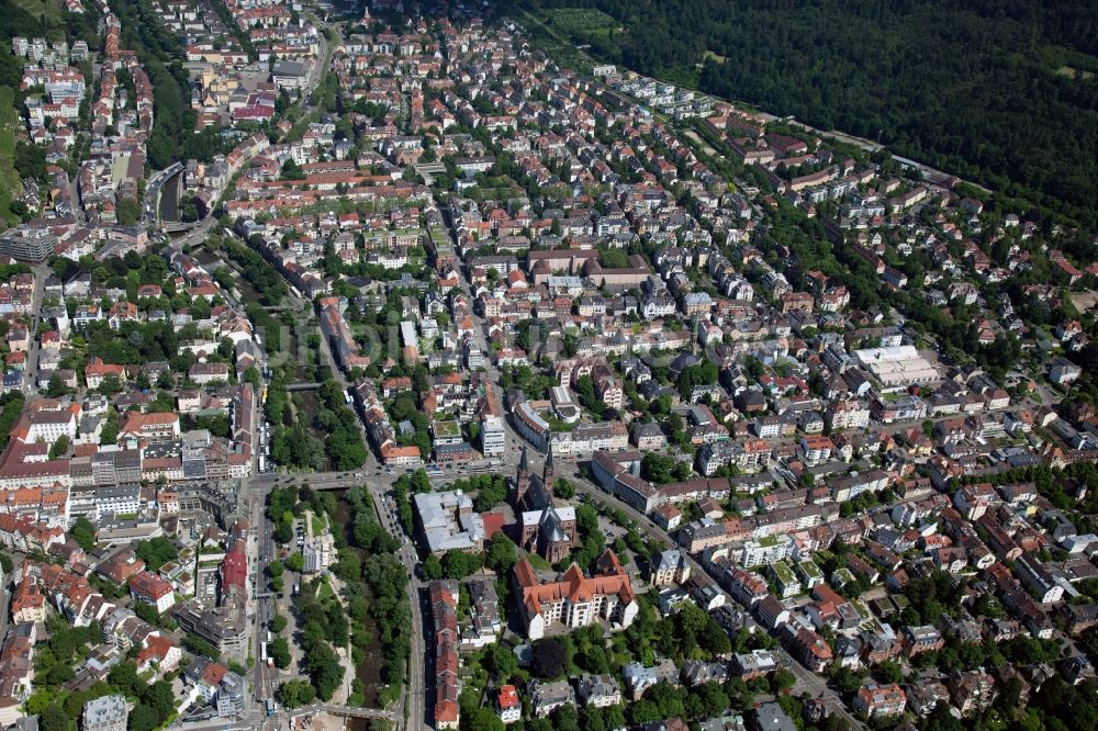 Freiburg im Breisgau aus der Vogelperspektive: Kirchengebäude Johanneskirche an der Kirchstraße im Altstadt- Zentrum in Freiburg im Breisgau im Bundesland Baden-Württemberg