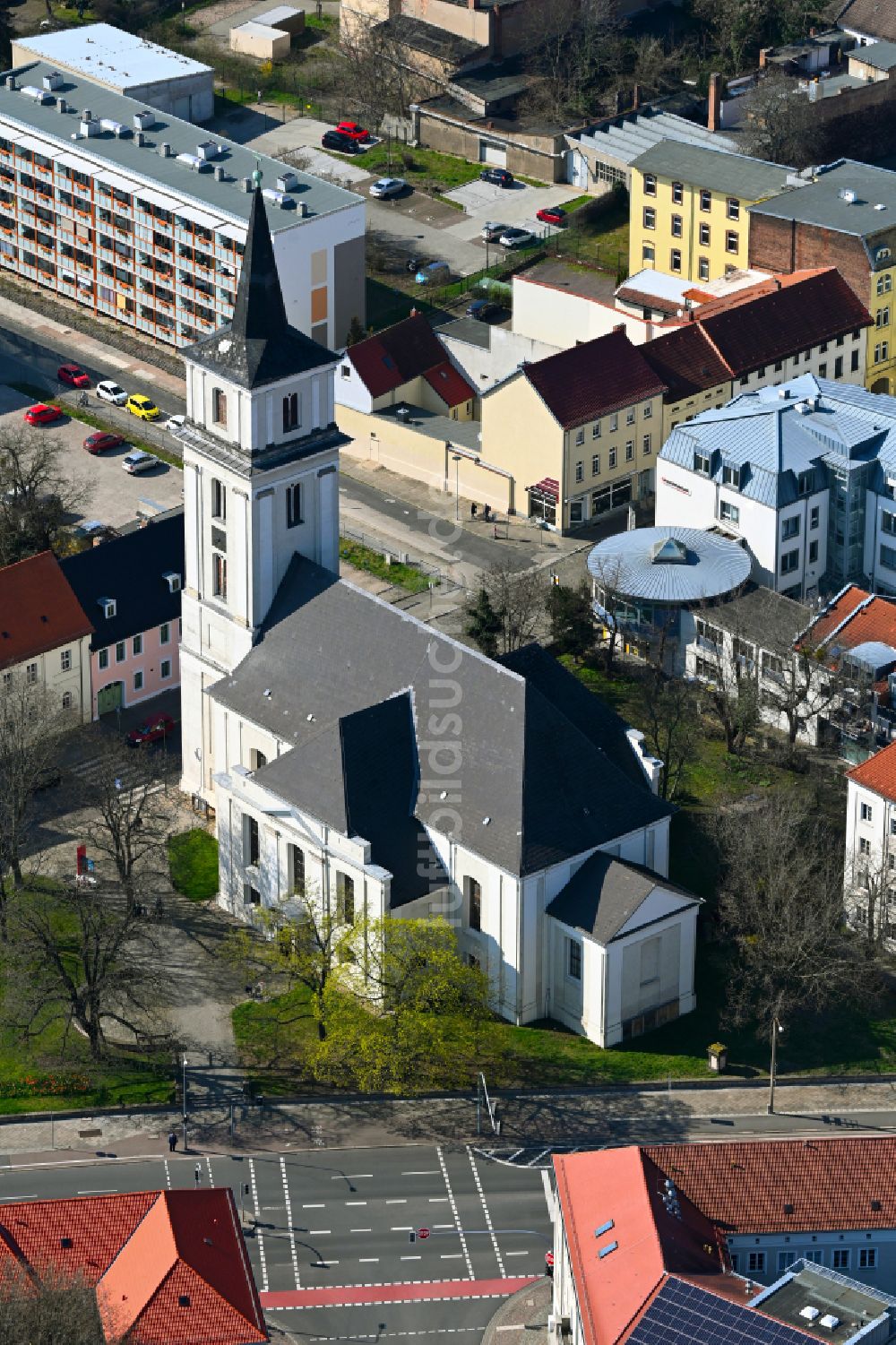 Luftbild Dessau - Kirchengebäude der Johanniskirche in Dessau im Bundesland Sachsen-Anhalt, Deutschland