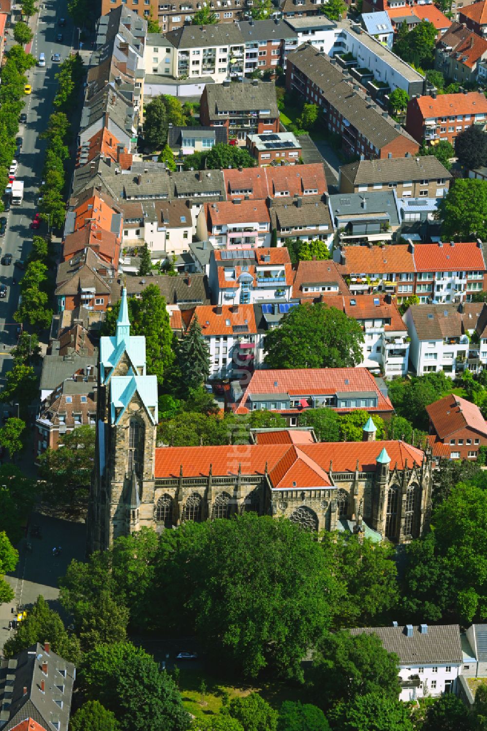 Münster aus der Vogelperspektive: Kirchengebäude St. Joseph am Sankt-Josefs-Kirchplatz in Münster im Bundesland Nordrhein-Westfalen, Deutschland