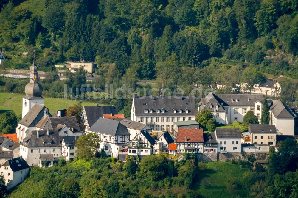 Luftbild Arnsberg - Kirchengebäude der Kapelle in Arnsberg im Bundesland Nordrhein-Westfalen, Deutschland