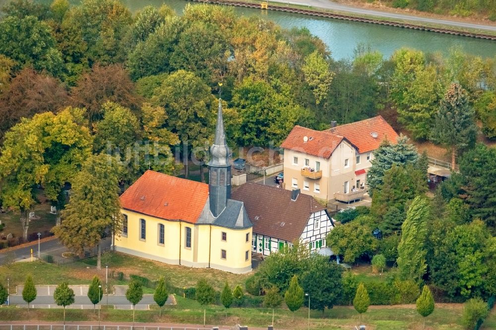 Luftaufnahme Hamm - Kirchengebäude der Kapelle in Hamm im Bundesland Nordrhein-Westfalen, Deutschland