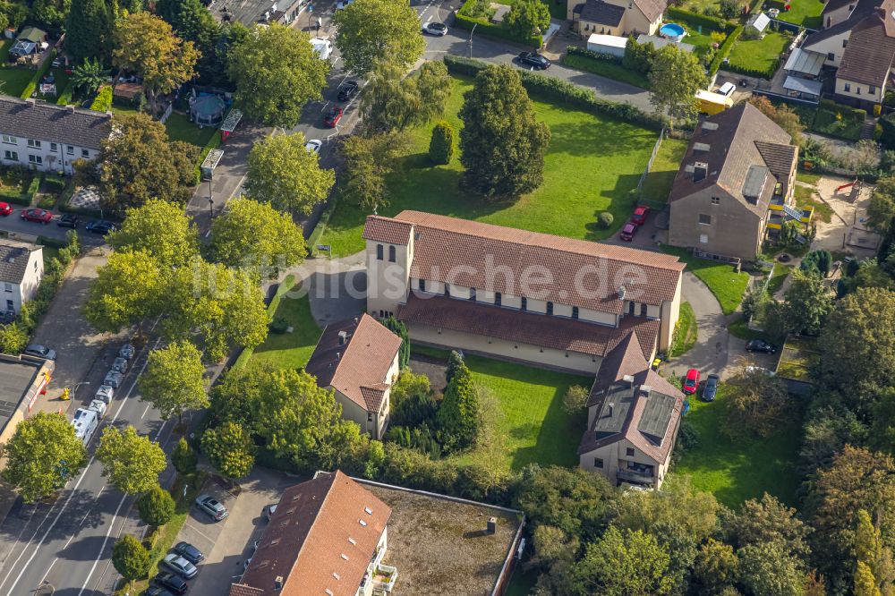 Luftaufnahme Dortmund - Kirchengebäude Katholische Kirche St. Georg, Hörde in Dortmund im Bundesland Nordrhein-Westfalen, Deutschland